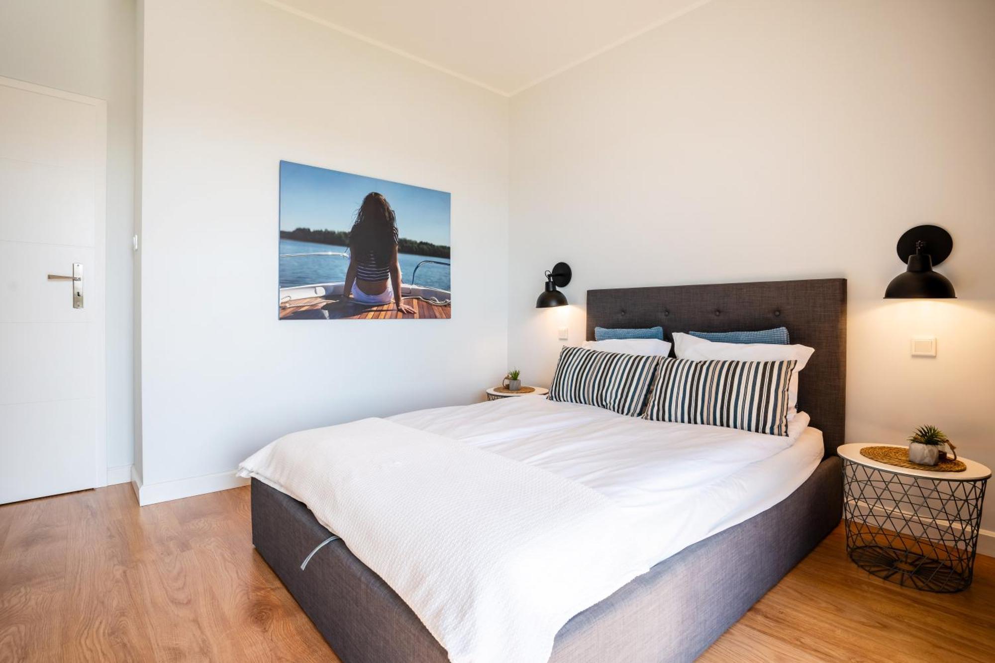 Perfect View - Widok W Ilawie Na Jezioro, Garaz Podziemny, Netflix, Max, Prime Apartment